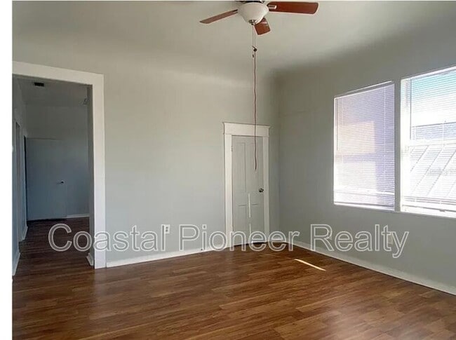 2531 W Cherry St in Tampa, FL - Building Photo - Building Photo
