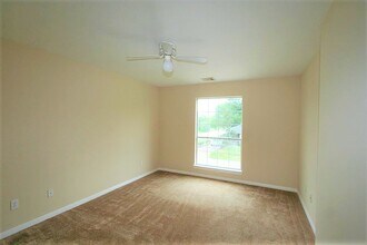 9606 Ashville Dr in Houston, TX - Building Photo - Building Photo