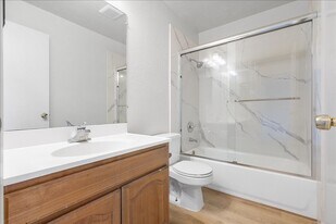 2228 Lincoln Ave in Alameda, CA - Building Photo