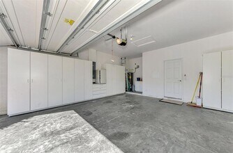 9022 Coachman Dr, Unit 1403 in Venice, FL - Building Photo - Building Photo