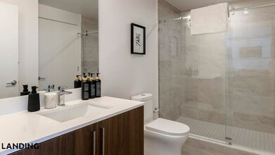 3830 NW 11th St, Unit 1-216 in Miami, FL - Building Photo - Building Photo