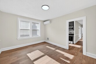 5803 S Kings Highway Blvd in St. Louis, MO - Building Photo - Building Photo