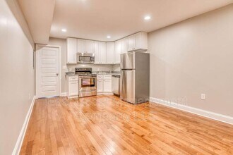 1623 E Baltimore St in Baltimore, MD - Building Photo - Building Photo