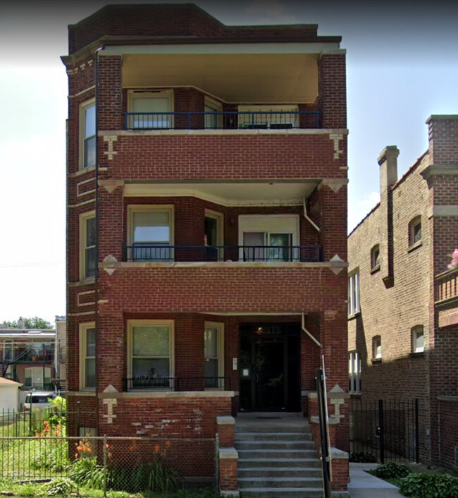 property at 3513 W Fulton Blvd
