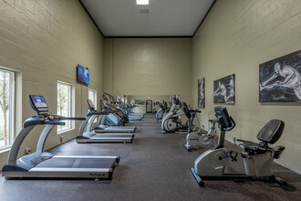 South Wind Apartment Homes in Franklin, TN - Foto de edificio - Interior Photo