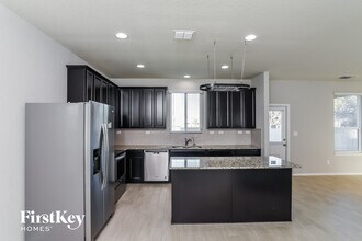10243 Reyes Heights in San Antonio, TX - Building Photo - Building Photo