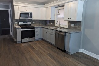 7946 S Peoria St in Chicago, IL - Building Photo - Building Photo