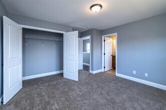 910 Warrior Hill Dr in Louisville, TN - Building Photo - Building Photo