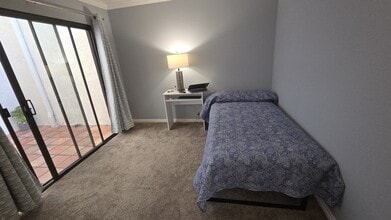 23195 Mesto in Mission Viejo, CA - Building Photo - Building Photo