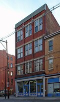 25 W Twelfth St Apartments