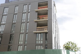 Talo 38 in Long Island City, NY - Foto de edificio - Building Photo
