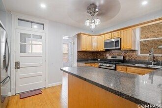 4247 W Melrose St in Chicago, IL - Building Photo - Building Photo
