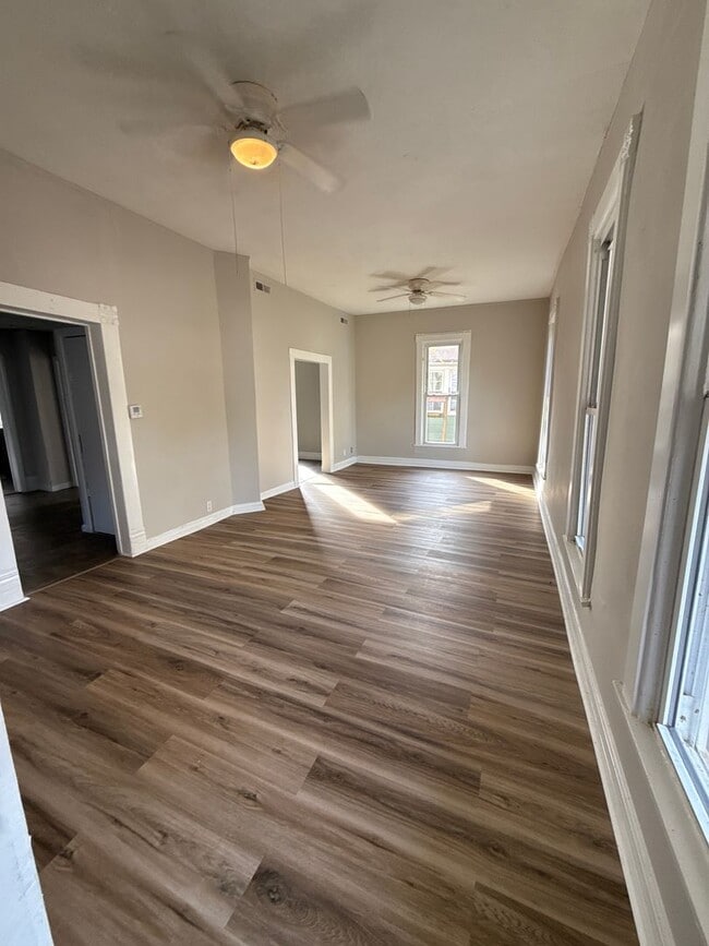 1220 W Chase St in Springfield, MO - Building Photo - Building Photo