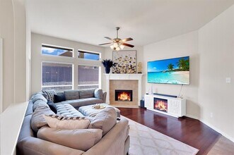 2332 Elm Valley Dr in Little Elm, TX - Building Photo - Building Photo