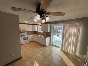 59 Elm St in Rehoboth, MA - Building Photo - Building Photo