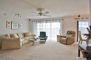 1100 S Collier Blvd-Unit -721 in Marco Island, FL - Foto de edificio - Building Photo