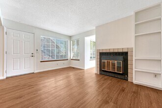 13863 E Lehigh Ave in Aurora, CO - Building Photo - Building Photo