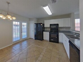 4604 Palm Ridge Dr in Fort Worth, TX - Building Photo - Building Photo