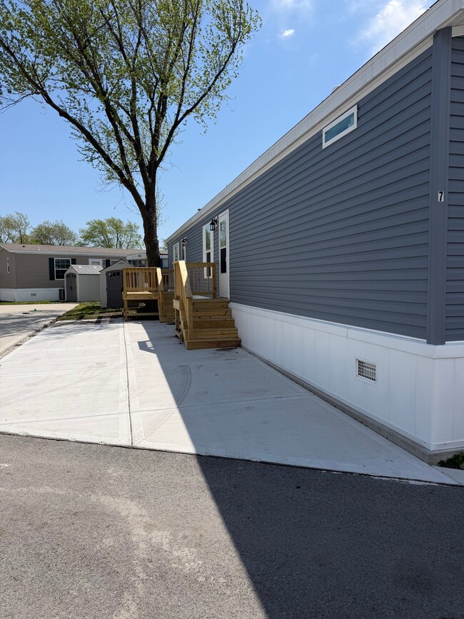 14001 S Western Ave in Blue Island, IL - Foto de edificio - Building Photo