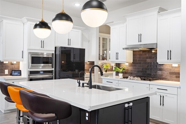 5006 Bent Tree Dr in Fulshear, TX - Building Photo - Building Photo