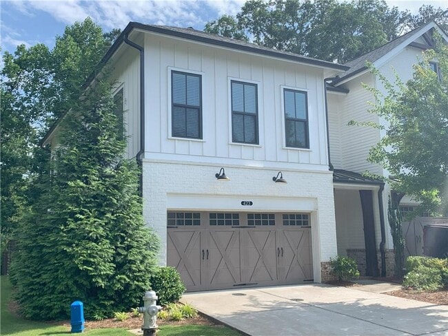 property at 423 Johnson Ct