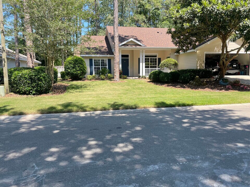 7131 SW 80th Terrace in Gainesville, FL - Building Photo