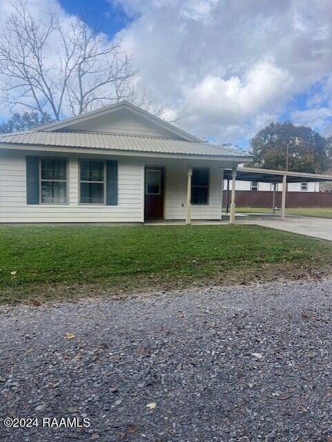 1431 Old Spanish Trail Hwy S in St. Martinville, LA - Building Photo