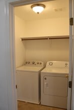 16633 Sadie Ave in Caldwell, ID - Foto de edificio - Building Photo