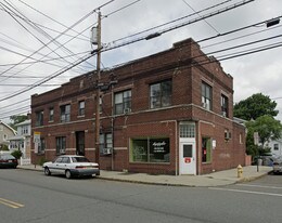 61-65 Montgomery St in Bloomfield, NJ - Building Photo