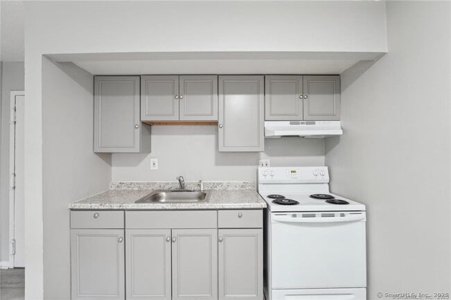 1150 Ogden St Ext in Bridgeport, CT - Building Photo - Building Photo
