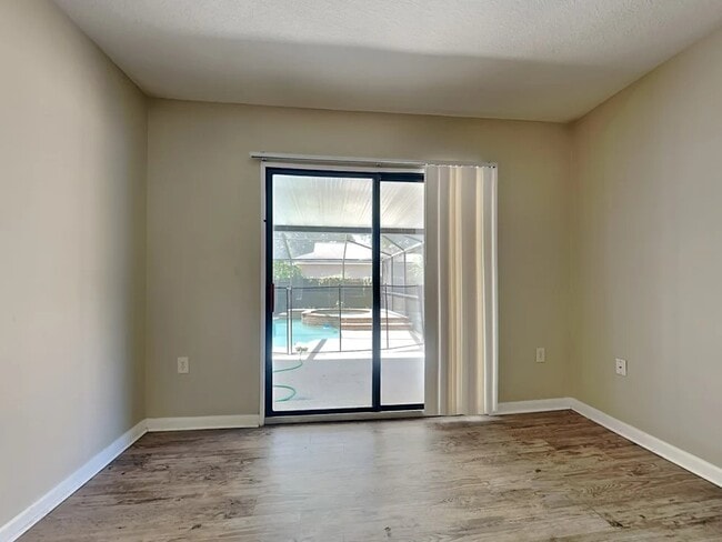 702 Lakemont Dr in Valrico, FL - Building Photo - Building Photo