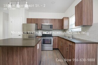 1806 W Cortlandt St in Edinburg, TX - Building Photo - Building Photo