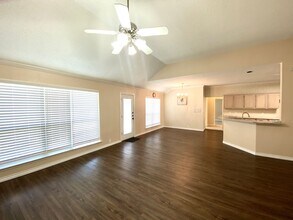 9713 Lancashire Dr N in Rockwall, TX - Building Photo - Building Photo