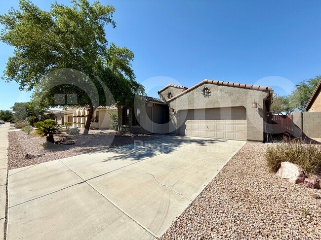 2494 E Katrina Trail in Casa Grande, AZ - Building Photo - Building Photo