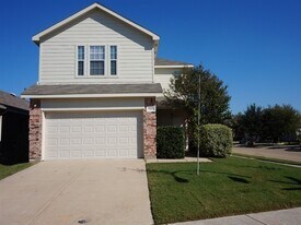 11500 Gloriosa Dr in Fort Worth, TX - Building Photo