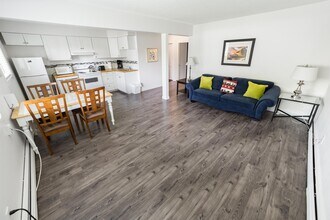 2163 Hamilton St in Regina, SK - Building Photo - Building Photo