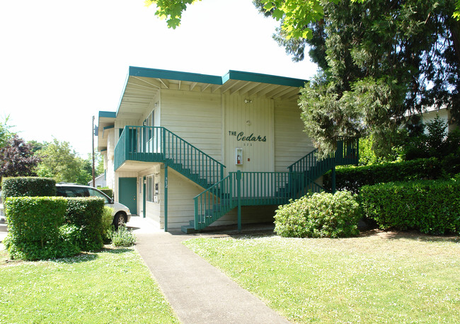 The Cedars in Eugene, OR - Building Photo - Building Photo