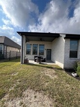 3102 Secret Lagoon Ln in La Marque, TX - Foto de edificio - Building Photo