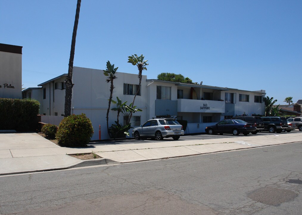 863 Sapphire St in San Diego, CA - Building Photo