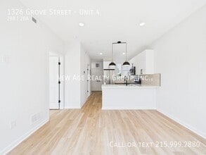 1326 Grove St in Philadelphia, PA - Building Photo - Building Photo