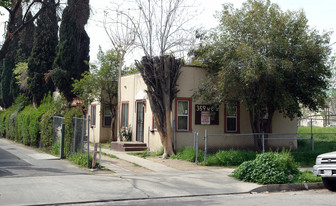 Linda Vista Court Apartments