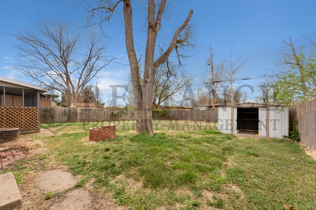 2921 S Euclid St in Wichita, KS - Building Photo - Building Photo