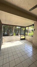 2126 Discovery Cir W in Deerfield Beach, FL - Foto de edificio - Building Photo