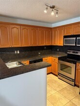 2123 Renaissance Blvd in Miramar, FL - Building Photo - Building Photo