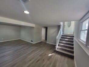 12805 Ewing Ave in Grandview, MO - Building Photo - Building Photo