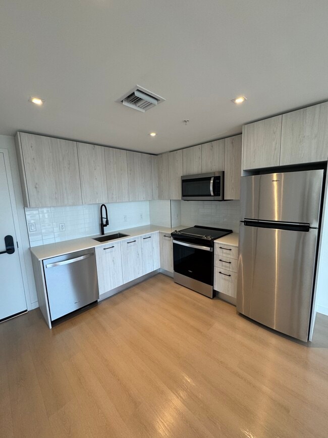 85 NW 31st St, Unit A2