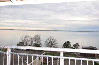 Waterview Place in Bellingham, WA - Building Photo - Interior Photo