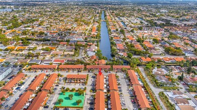 1911 SW 107th Ave in Miami, FL - Building Photo - Building Photo