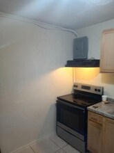 3830 Bunche St, Unit 3830 Bunche Street, Orlando 32805 in Orlando, FL - Foto de edificio - Building Photo