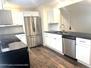 15-15 Little St in Montrose, PA - Building Photo - Building Photo